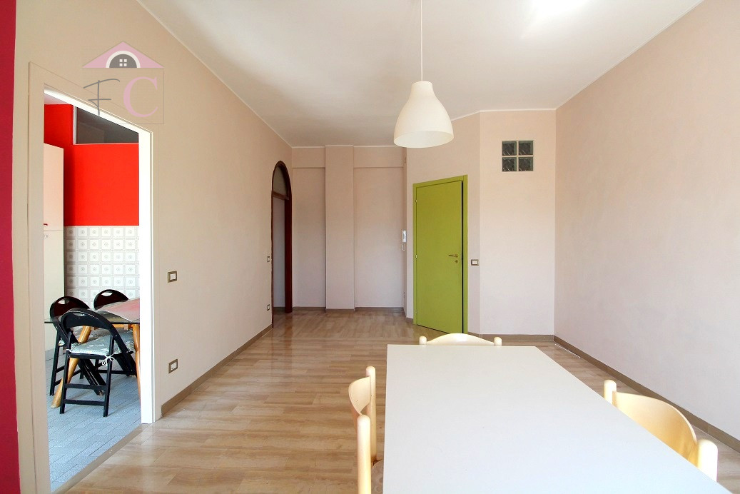 narni scalo-zona centrale-via del parco-appartamento-buono stato-balcone-cantina 4.png